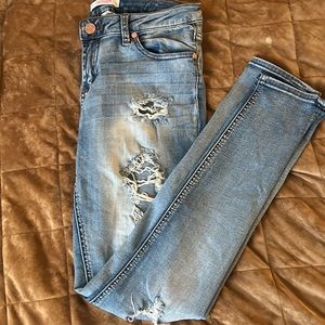 Refuge Women Ripped Jeans
